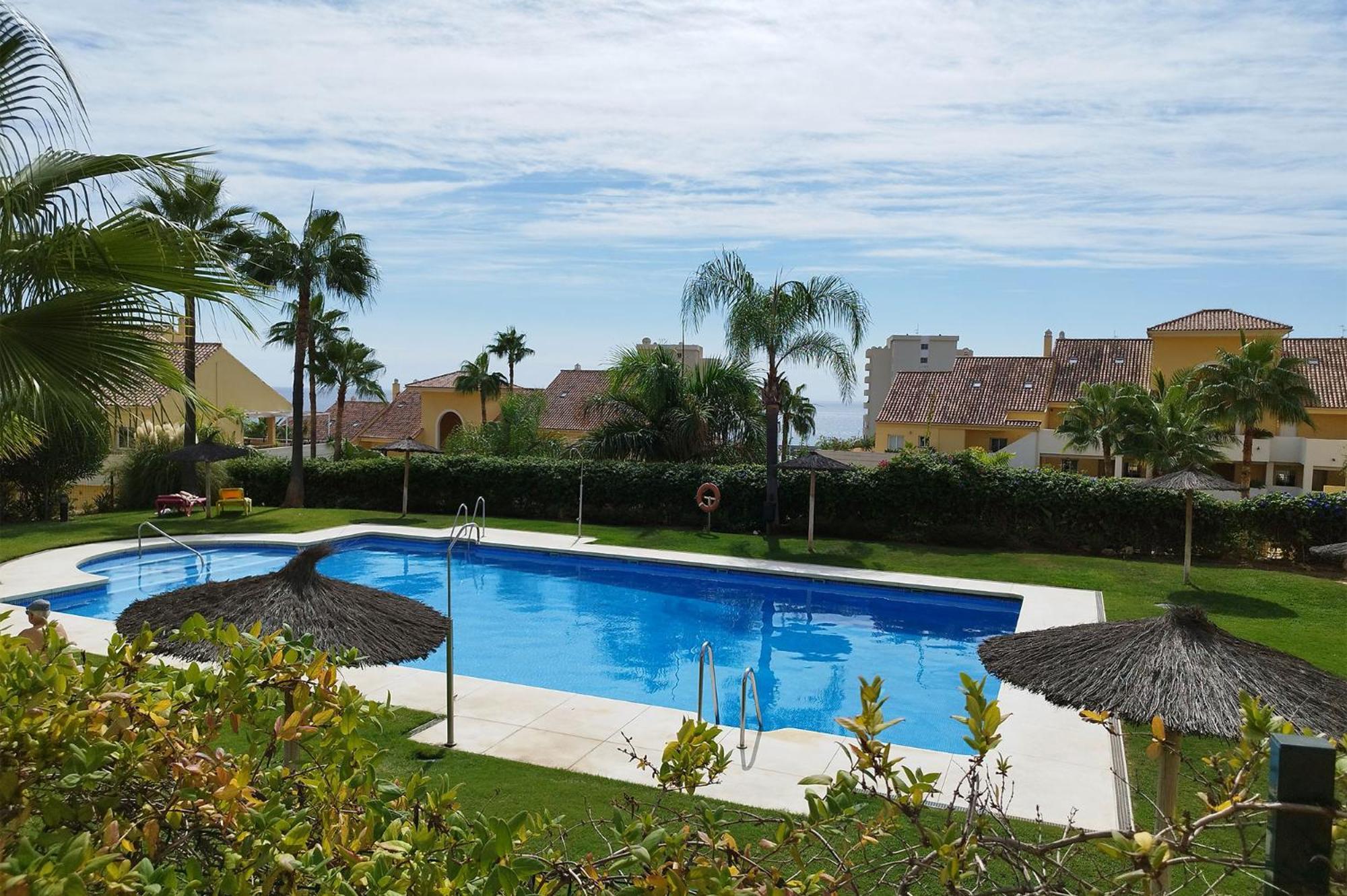 Apartamento Puertosol Estepona Dış mekan fotoğraf